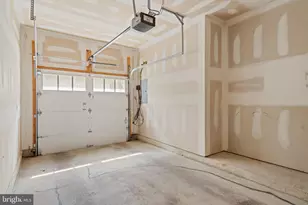 108 Captains Way, Philadelphia, PA 19146 - Photo 18