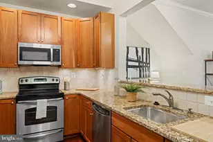 108 Captains Way, Philadelphia, PA 19146 - Photo 12