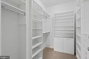 305 Captains Way, Philadelphia, PA 19146 - Photo 34