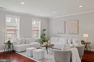 305 Captains Way, Philadelphia, PA 19146 - Photo 2