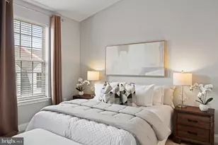 305 Captains Way, Philadelphia, PA 19146 - Photo 32