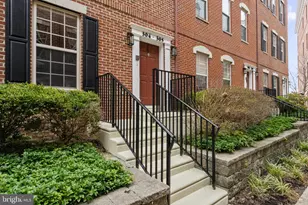 305 Captains Way, Philadelphia, PA 19146 - Photo 48