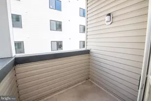 908 N 16th St, Philadelphia, PA 19130 - Photo 34