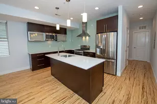 908 N 16th St, Philadelphia, PA 19130 - Photo 10