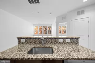 600 S 24th St, Philadelphia, PA 19146 - Photo 6