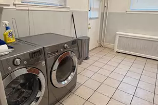 2329 S Hicks St, Philadelphia, PA 19145 - Photo 6