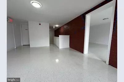 37 W Maplewood Mall, Philadelphia, PA 19144 - Photo 16