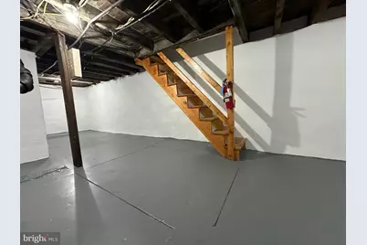 37 W Maplewood Mall, Philadelphia, PA 19144 - Photo 22