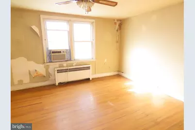 7237 Pittville Avenue, Philadelphia, PA 19126 - Photo 12