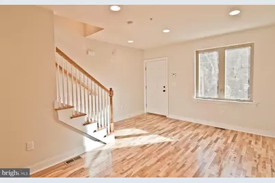 1136 N Hope Street, Philadelphia, PA 19123 - Photo 2