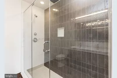 806 N Burns Street #1, Philadelphia, PA 19130 - Photo 8