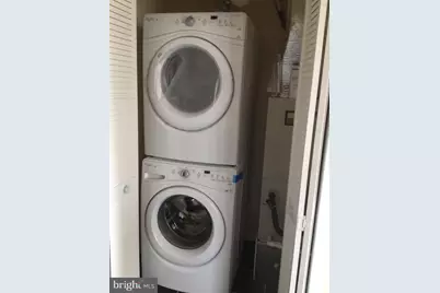 228 Arch Street #3F, Philadelphia, PA 19106 - Photo 8