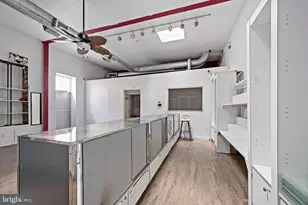 1414 W Oxford St, Philadelphia, PA 19121 - Photo 6