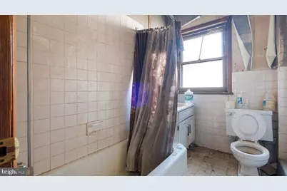 404 Leverington Avenue, Philadelphia, PA 19128 - Photo 20