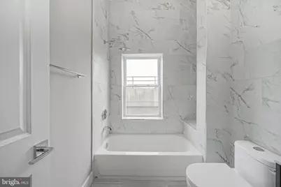 1072 N Front Street #A, Philadelphia, PA 19123 - Photo 8