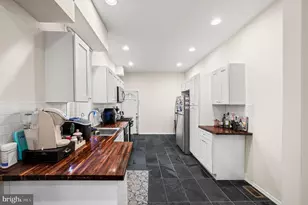 1627 W Thompson St, Philadelphia, PA 19121 - Photo 8