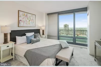 2101 Market Street #2405, Philadelphia, PA 19103 - Photo 24