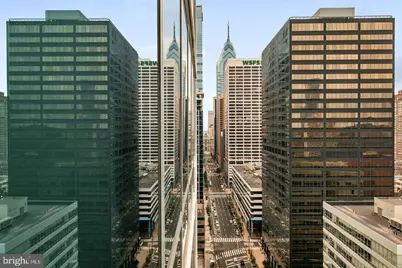 2101 Market Street #2405, Philadelphia, PA 19103 - Photo 4