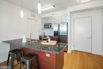 2101 Market Street #2405, Philadelphia, PA 19103 - Photo 20