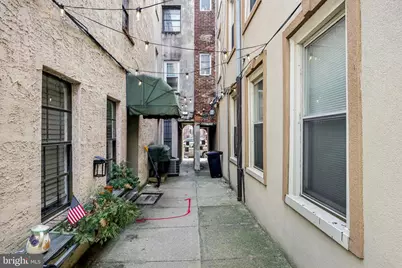 233 Brown Street #3, Philadelphia, PA 19123 - Photo 24