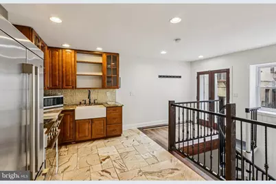 233 Brown Street #3, Philadelphia, PA 19123 - Photo 8