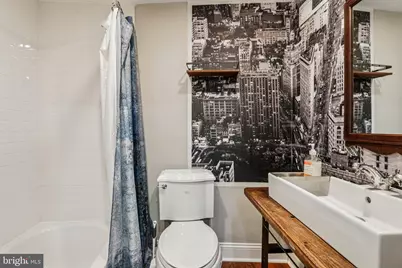 233 Brown Street #3, Philadelphia, PA 19123 - Photo 12