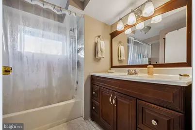 166 Grape Street, Philadelphia, PA 19127 - Photo 12