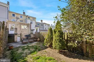 166 Grape St, Philadelphia, PA 19127 - Photo 8