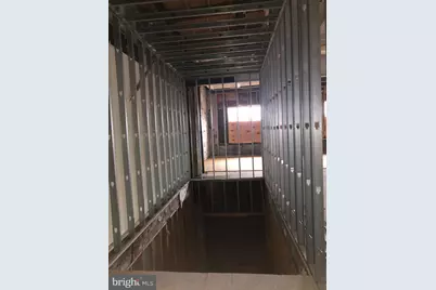 860 N 40th Street, Philadelphia, PA 19104 - Photo 2