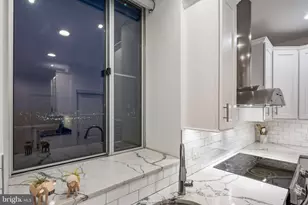 901 N Penn St, Philadelphia, PA 19123 - Photo 12