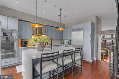 308 N 2nd Street, Philadelphia, PA 19106 - Photo 32