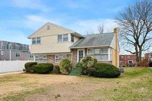 584 Paoli Ave, Philadelphia, PA 19128 - Photo 2