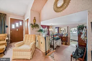 584 Paoli Ave, Philadelphia, PA 19128 - Photo 4