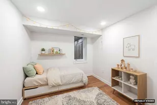 1640 N 5th Ct, Philadelphia, PA 19122 - Photo 12