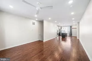 1640 N 5th Ct, Philadelphia, PA 19122 - Photo 8