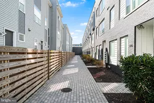 1640 N 5th Ct, Philadelphia, PA 19122 - Photo 20