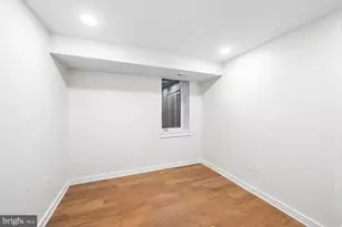 1640 N 5th Ct, Philadelphia, PA 19122 - Photo 12