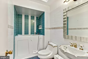 11247 Jeanes Pl, Philadelphia, PA 19116 - Photo 22