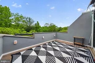 2937 Pennsylvania Ave, Philadelphia, PA 19130 - Photo 34