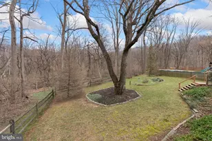 909 Ronnie Cir, Philadelphia, PA 19128 - Photo 32