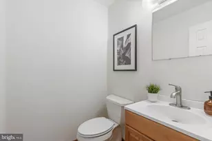 909 Ronnie Cir, Philadelphia, PA 19128 - Photo 24