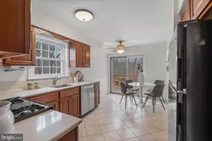 909 Ronnie Cir, Philadelphia, PA 19128 - Photo 8