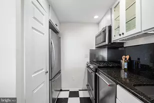 510 S 20th St, Philadelphia, PA 19146 - Photo 10