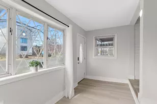 7911 Loretto Ave, Philadelphia, PA 19111 - Photo 4