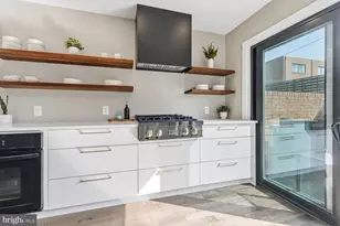 801 South St, Philadelphia, PA 19147 - Photo 8