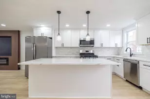 1371 Westbury Dr, Philadelphia, PA 19151 - Photo 10