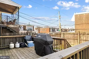 472 Markle St, Philadelphia, PA 19128 - Photo 10