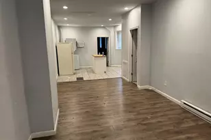 1414 S 52nd St, Philadelphia, PA 19143 - Photo 4