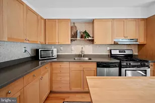 4611 Pechin St, Philadelphia, PA 19128 - Photo 6