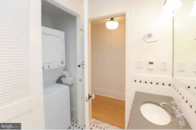 1520 Spruce Street #308, Philadelphia, PA 19102 - Photo 12